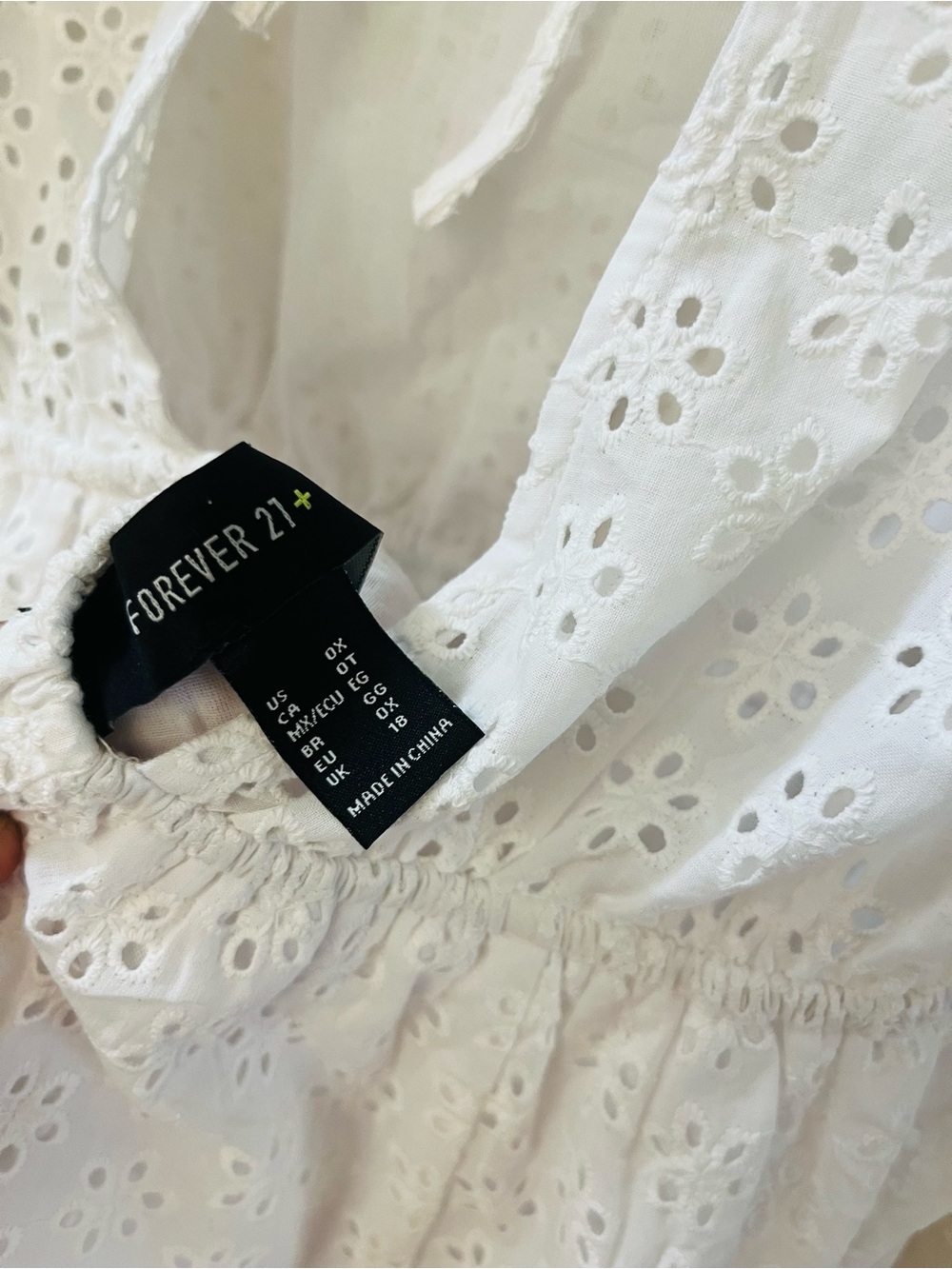 Forever 21 White Eyelet Puff Sleeve Midi Dress - Picture 3 of 11